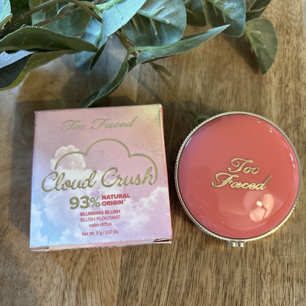Too Faced Cloud Crush Blurring Face Blush GOLDEN HOUR New in Box